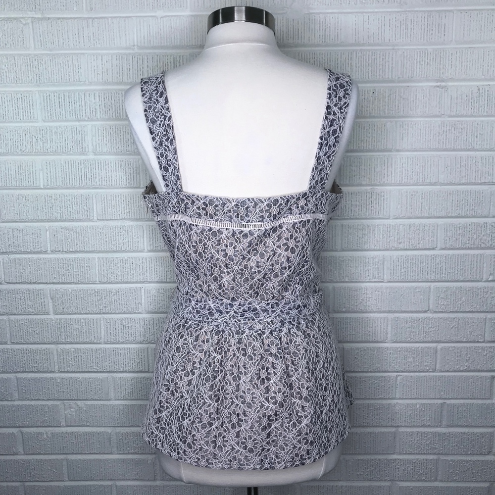Banana Republic Sleeveless Lace Tank Peplum Large - Picture 2 of 8